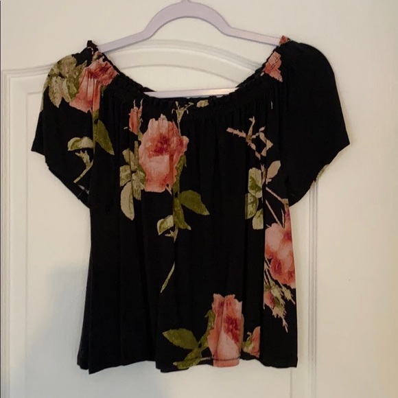 Black floral off the shoulder top - Picture 1 of 2